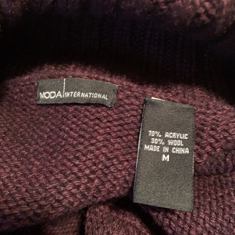 Moda International Sweater - Picture 7 of 7